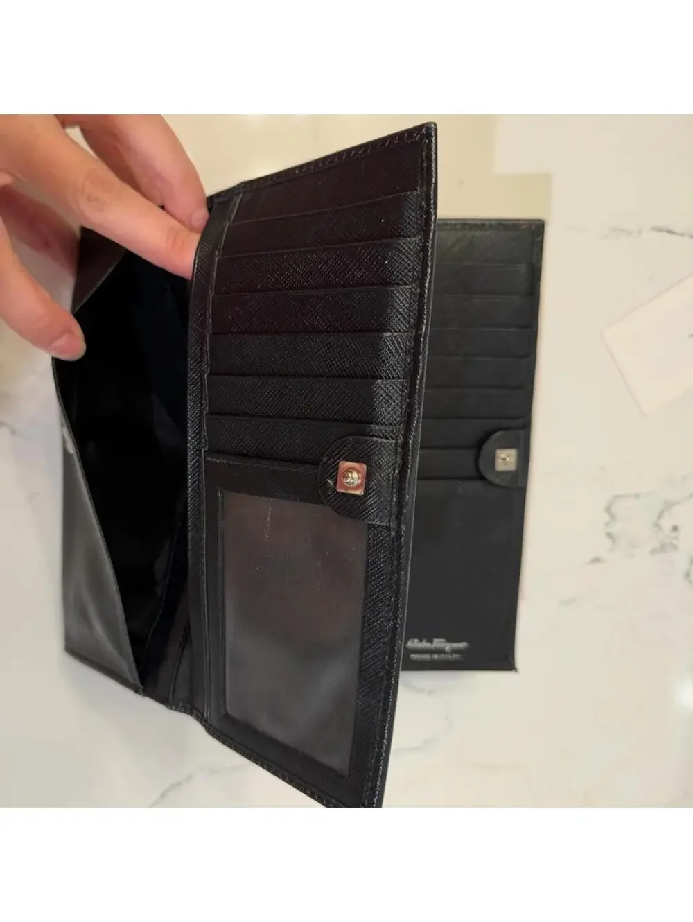 Salvatore Ferragamo Gancini Logo Long Black Leather Continental Wallet - Picture 11 of 15